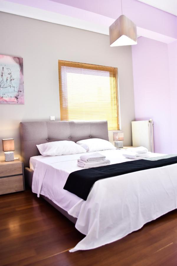 Βright Walled Designed Apt In Glyfada Center Atina Dış mekan fotoğraf