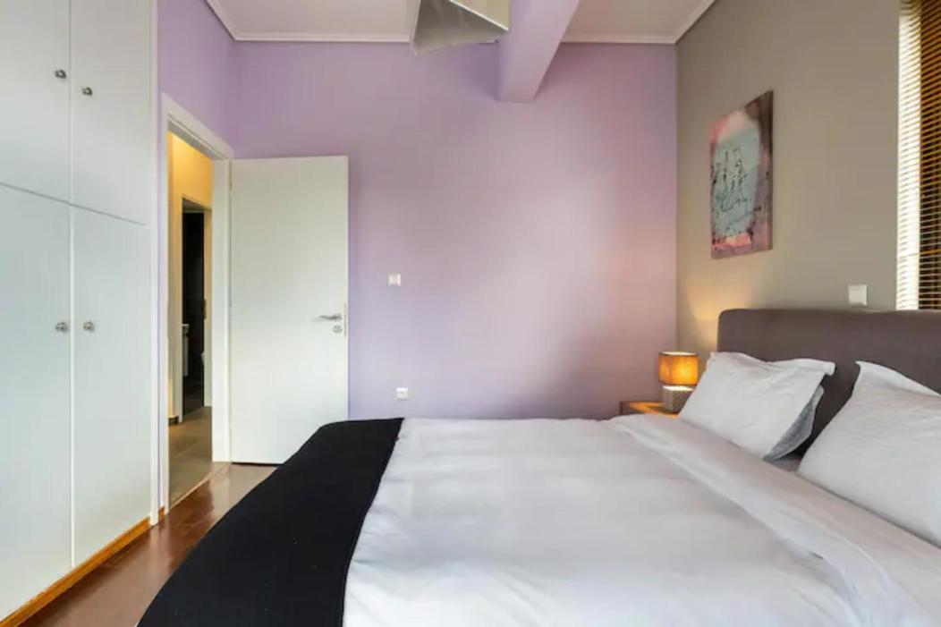 Βright Walled Designed Apt In Glyfada Center Atina Dış mekan fotoğraf
